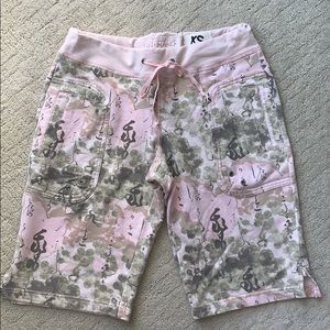 Da-Nang Pink & Olive Camouflage Drawstring Bermuda Shorts